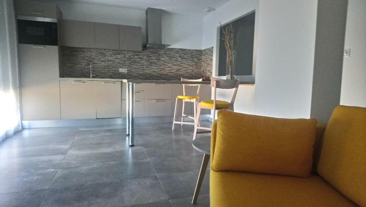 Sunrise Apartment Льокат Екстериор снимка